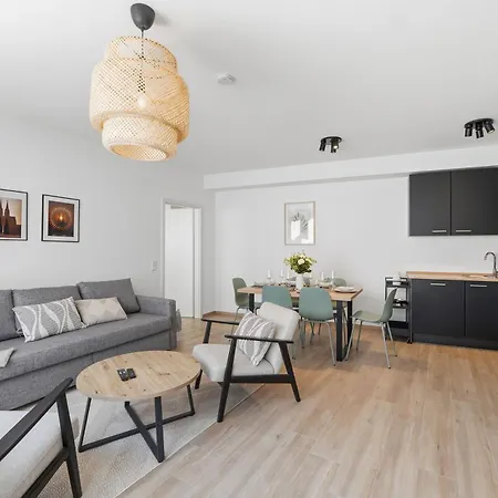 Apartmán Zentrum, Naehe Dom Und Messe, 98 Qm, 3 Zi, Kostenloser Parkplatz Kolín nad Rýnem